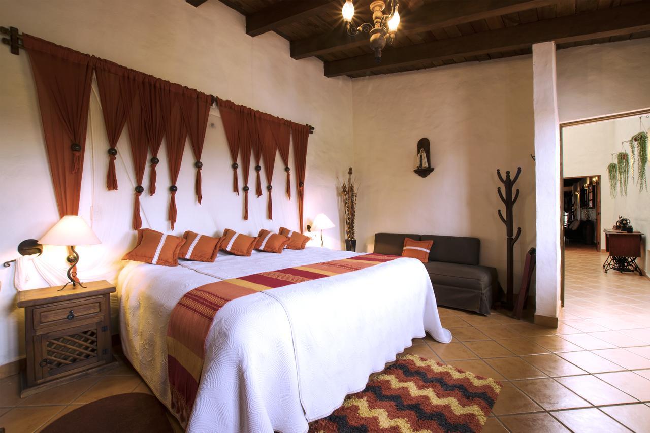 Hacienda La Moreda Hotel Boutique & Spa Тлахомулько-де-Суньига Экстерьер фото