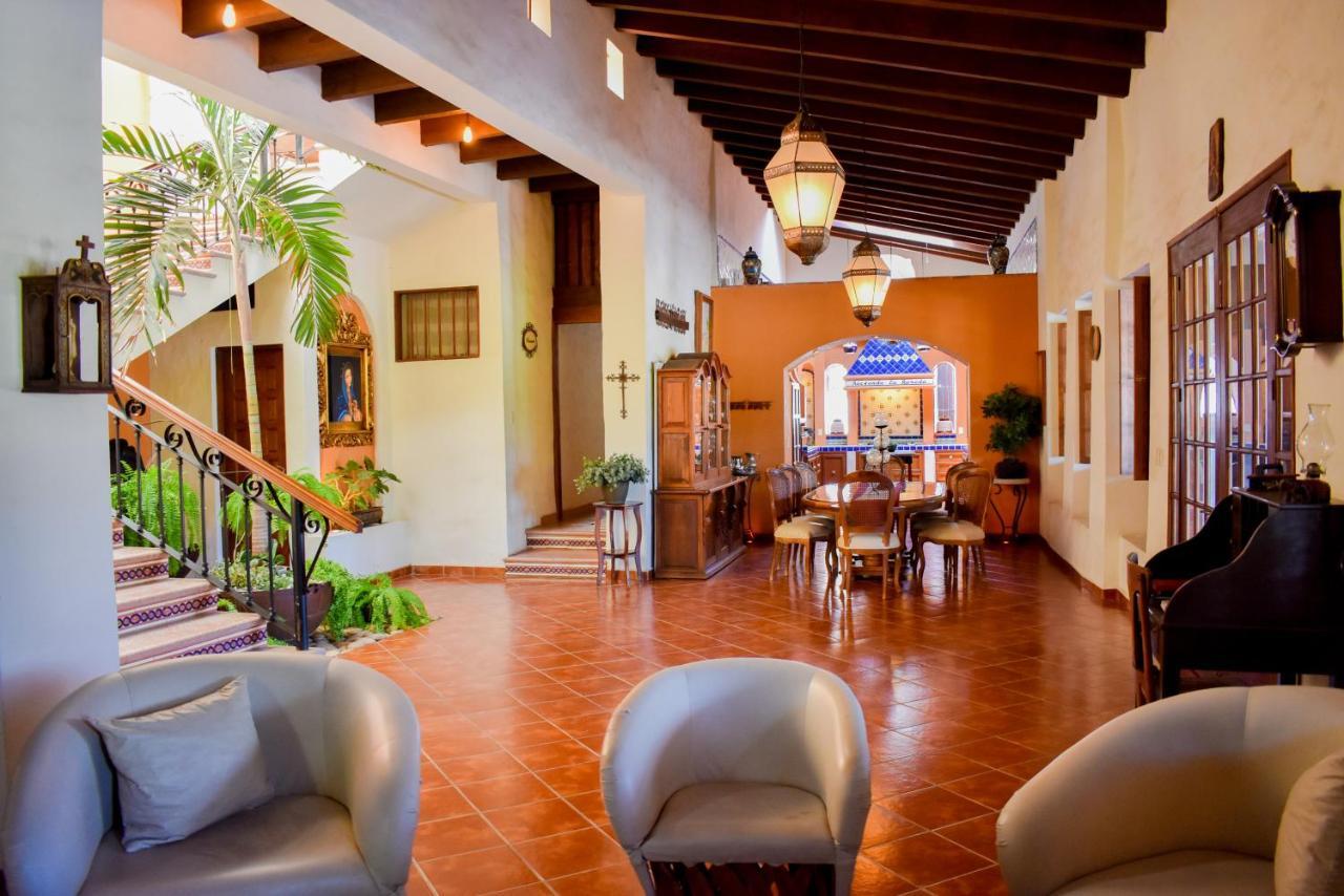 Hacienda La Moreda Hotel Boutique & Spa Тлахомулько-де-Суньига Экстерьер фото
